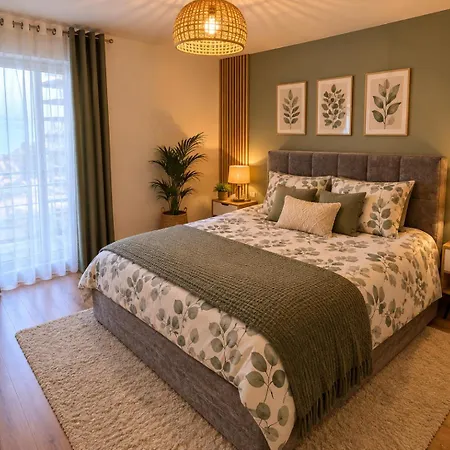 L Ideal , Avec Et Digicode Possibilite Location Voiture , Climatisation, Cheminee, Netflix, Petit Dejeuner, Repas Du Soir Fondue, Raclette, Barbecue Sur Demande * Albertville